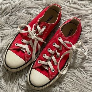 Red Converse ❤️